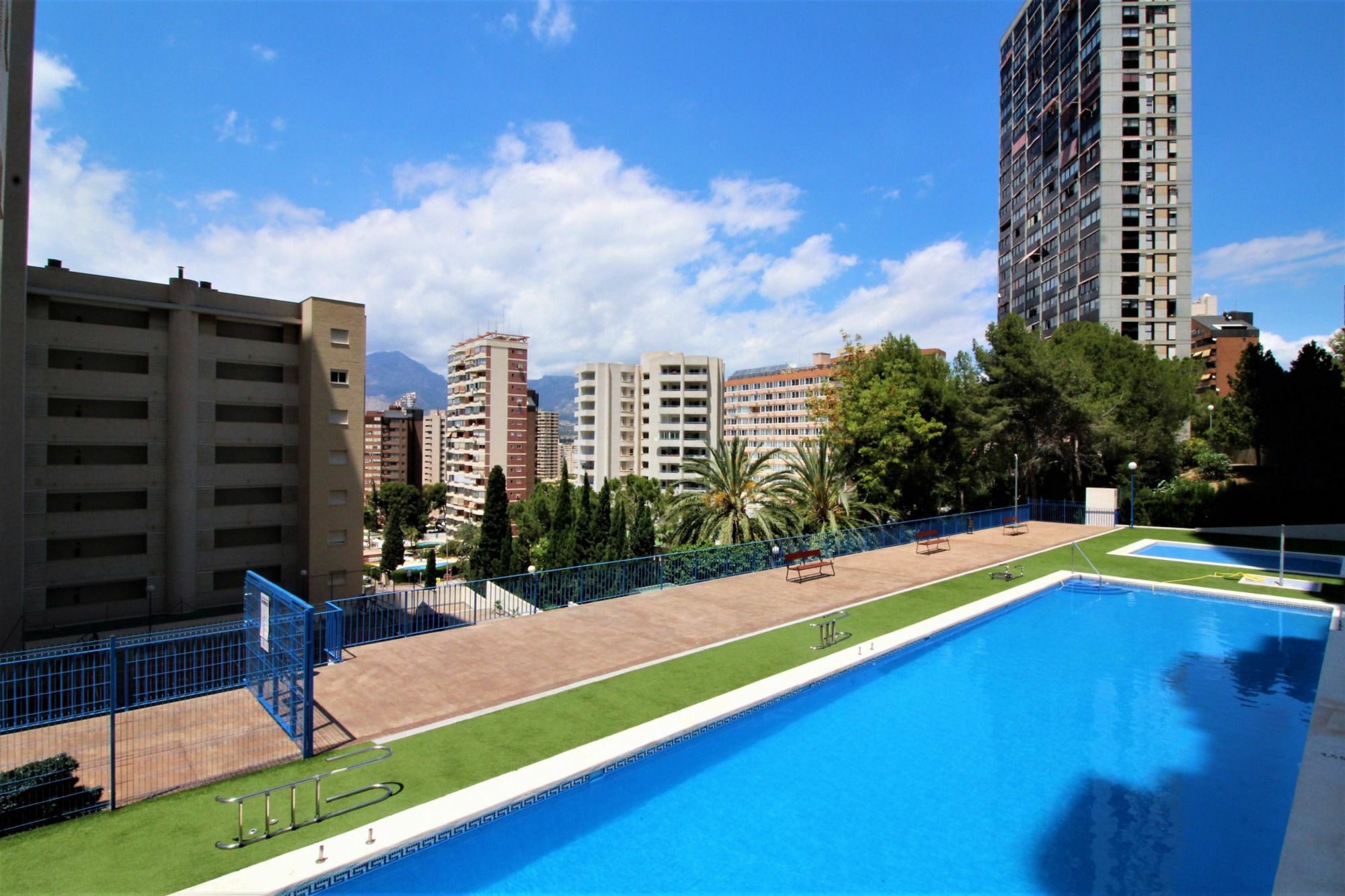 Апартаменты Torre Estoril 13-B Бенидорм Экстерьер фото